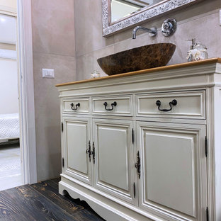 Shabby-Chic-Style Badezimmer mit freistehendem Waschtisch Ideen, Design