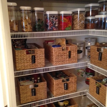 Corner Pantry after