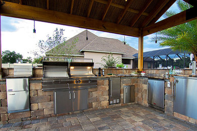 Patio photo in San Diego