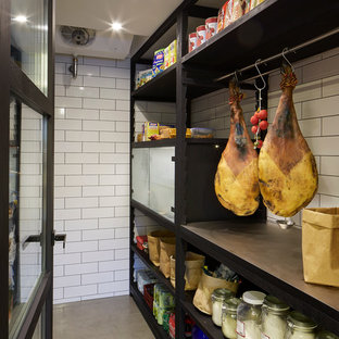 Contemporary kitchen pantry appliance - Trendy kitchen pantry photo in Barcelona