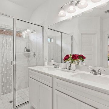 Dallas, Texas | Clements Ranch - Journey Horizon Owner's Bathroom
