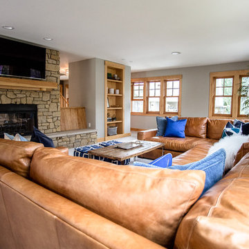 Middleton Hills Entire House Family Room