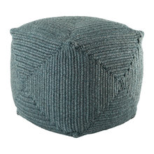 Pouf