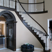 Sweet Oak Foyer