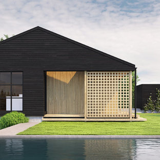 他の地域の北欧スタイルのおしゃれなプールの写真