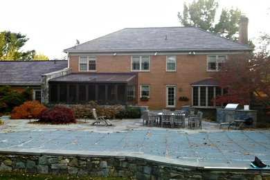 Example of a classic home design design in Baltimore