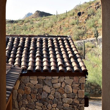 Luxury Castle Hideaway Roof Vignette