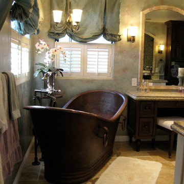 Frech Country Romance - Master Bathroom