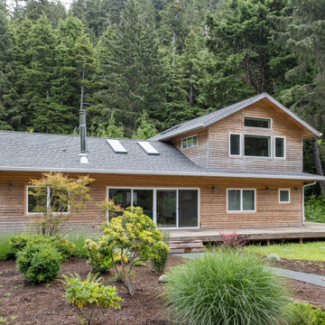 Falcon Cove Residence