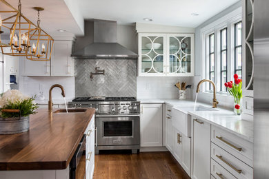 Inspiration for a transitional kitchen in New York.