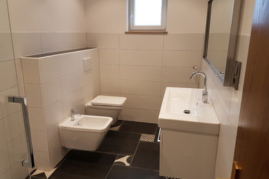 Modernes Badezimmer in Frankfurt am Main