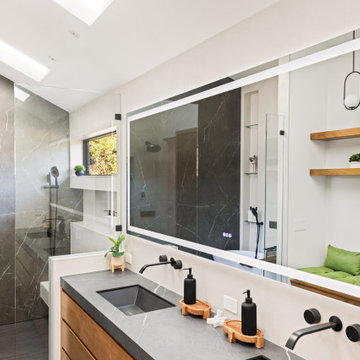 Modern spa - Master suite addition in Woodland Hills