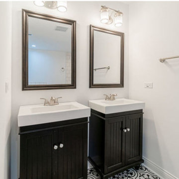 Orland Park Basement with Bathrooms