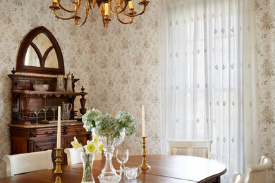 Dining room - dining room idea in Austin