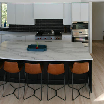 Modern near Lake Minnetonka