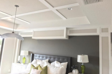 Bedroom photo in Miami