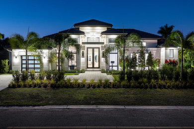 Contemporary exterior home idea in Miami