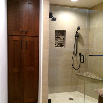 Warm Tones Transitional Bathroom