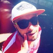Simon Bra's photo