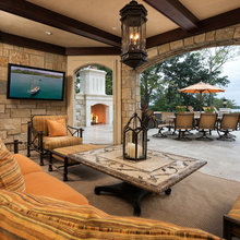 Lakeside/Poolside/Patios