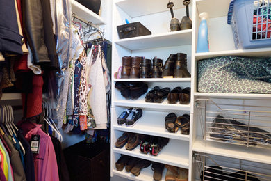 Example of a classic closet design in Grand Rapids