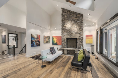 Example of a trendy living room design in Calgary