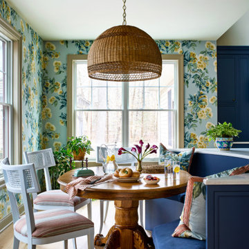 Bell Branch Breakfast Nook