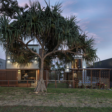 Elanora House