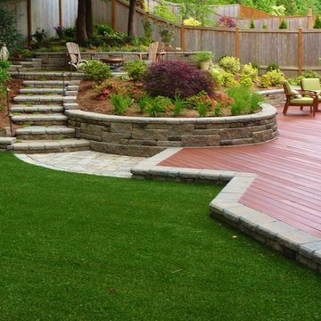 Backyard Entertaining Deck