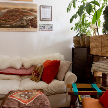 My Houzz: Living, Working and Storytelling in 300 Square Feet