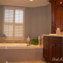 Whirl Pool Bath - Bathtubs