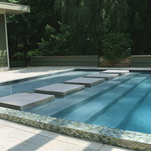 Pool Coronado Pointe