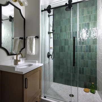 Vibrant Primary Bath