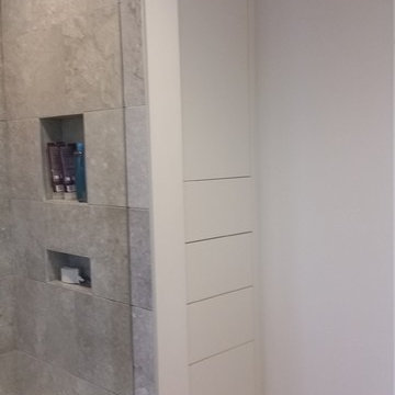 Frank and Sharon's bathroom