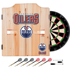 Budweiser Clydesdale Trademark Global Bristle Dartboard And Cabinet Set  (Darts Included)