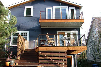 Modern exterior home idea in Seattle