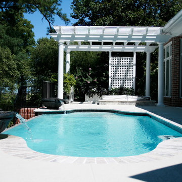 Infinity-Edge Pool