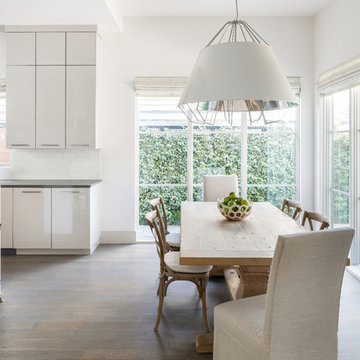 Modern/transitional