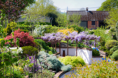 Photo of a rural garden in Hampshire.