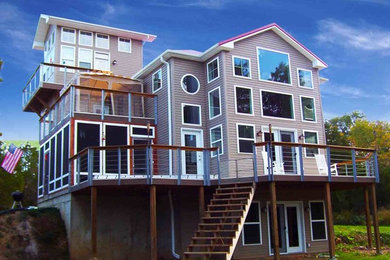Exterior home photo in St Louis