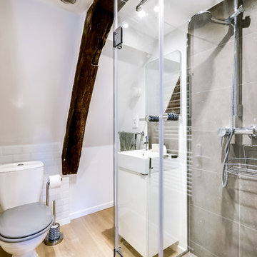 Studio sous les toits dans le Marais