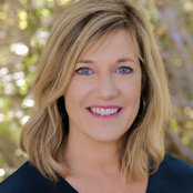 Carolyn Gwynn's photo