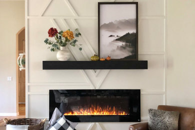 Example of a trendy home design design in Tampa