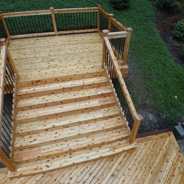 Issaquah-Highlands New Cedar Deck (Teardown, Rebuild, & Expand)