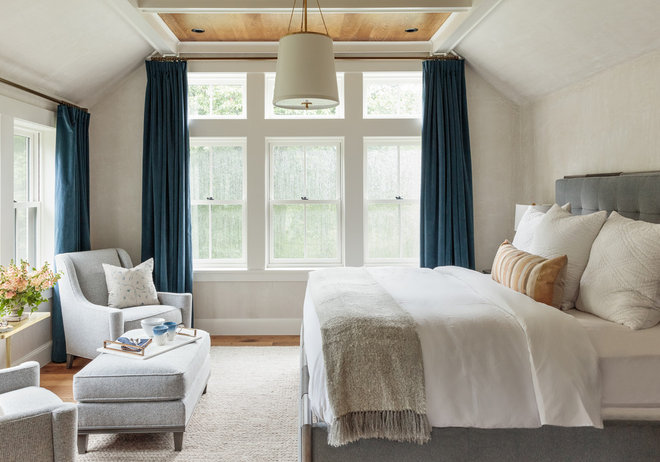 Farmhouse Bedroom by Jess Cooney Interiors