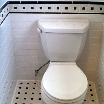 Water closet alcove