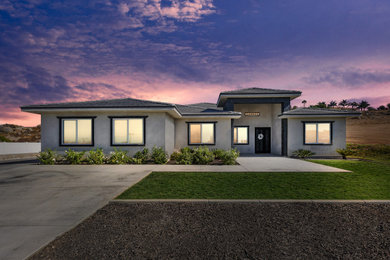 Inspiration for an exterior home remodel in Los Angeles