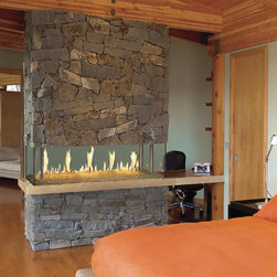 DaVinci by Travis Industries - DaVinci Island - Indoor Fireplaces