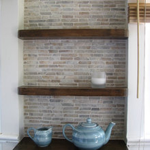 Kitchen backsplash