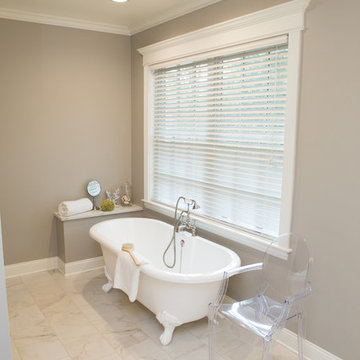 Batavia Master Bath